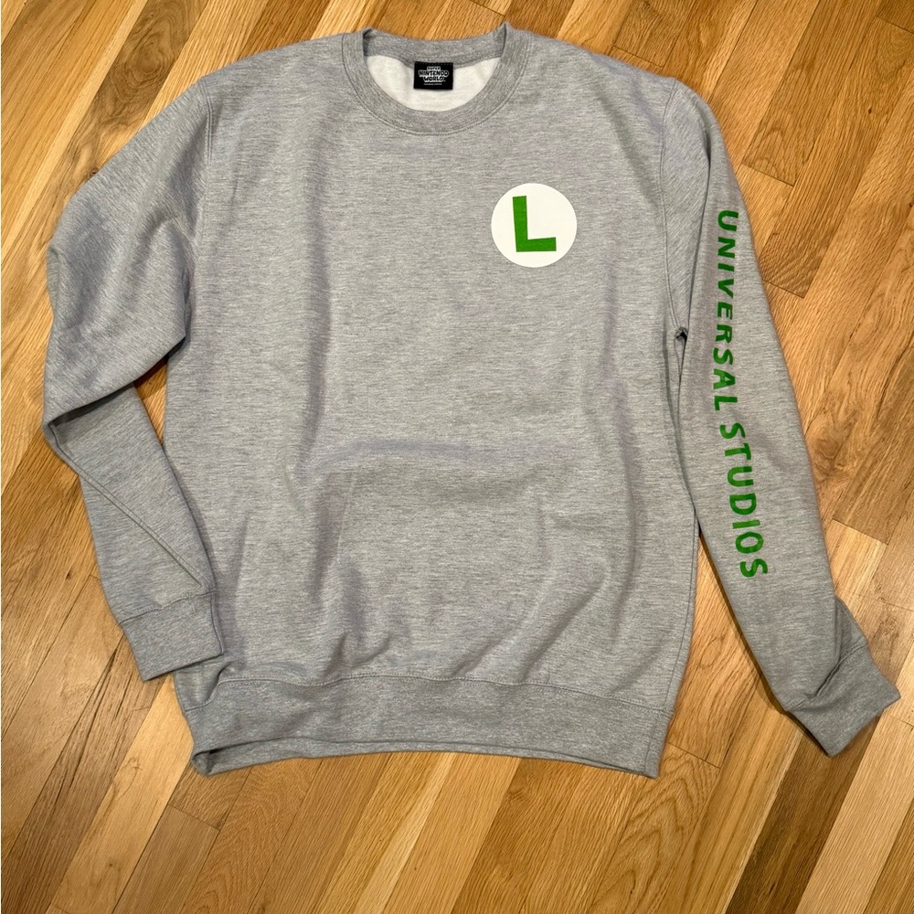 Universal Gray Crewneck Sweater with Green Logo - Luigi